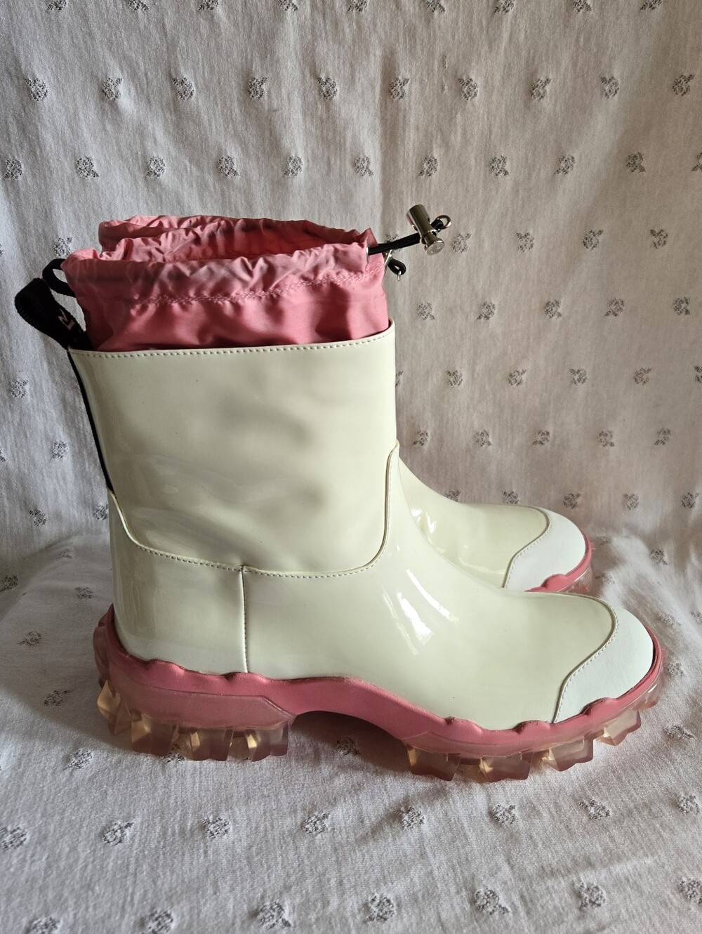 NWOT Moncler Halma Rain Boots White & Pink Size 40